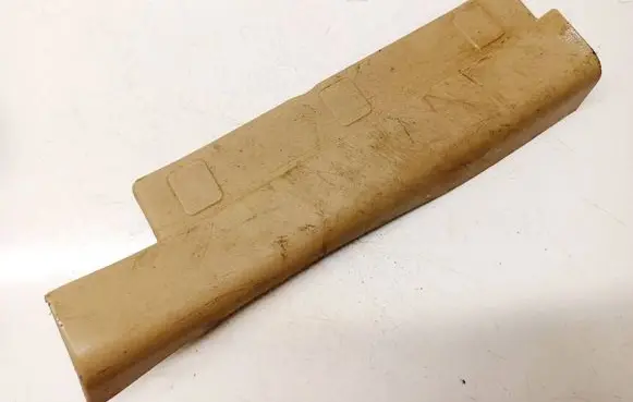 Nissan X-Trail T30 Rear sill trim cover 769548H300