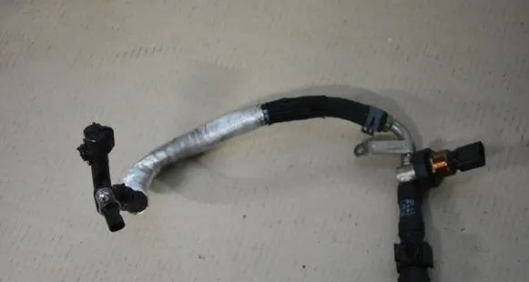 Audi A4 S4 B9 8W Fuel line/pipe/hose 059130299AS 059906054C