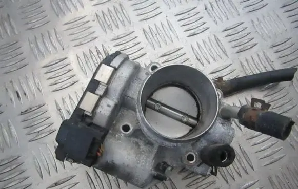 KIA Venga Throttle valve 351002B150 35100-2B150