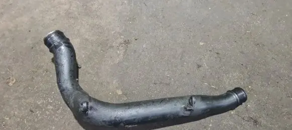 Volvo V70 Intercooler hose/pipe 30647918