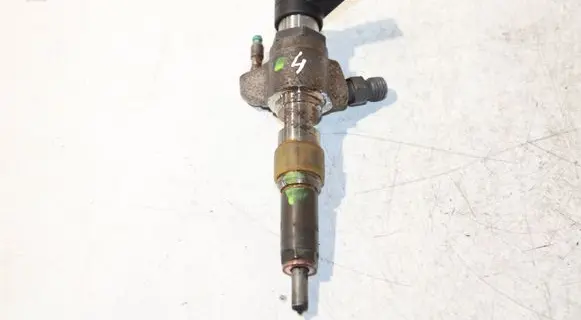 Volvo V60 Fuel injector 9802448680 A00B8704