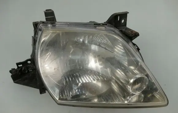 Mazda MPV II LW Headlight/headlamp