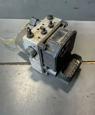 Audi A4 S4 B6 8E 8H ABS Pump 0265950011