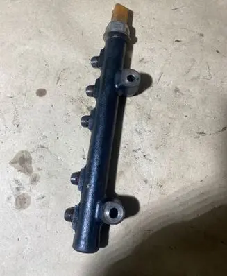 Ford Focus Fuel main line pipe 9804776780 171814374 28497Z01