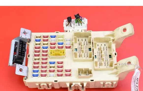 Fuse box set