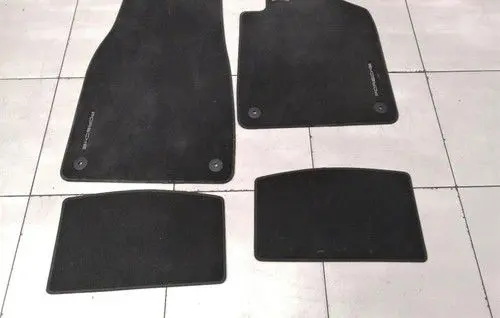 Porsche Taycan 9J1 Rear storage box compartment pad/mat
