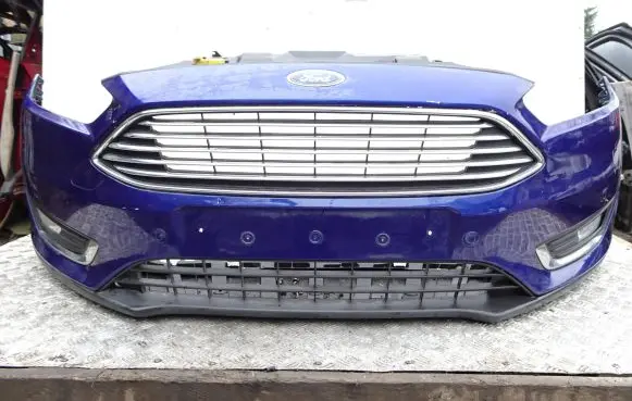Ford Focus Front bumper
