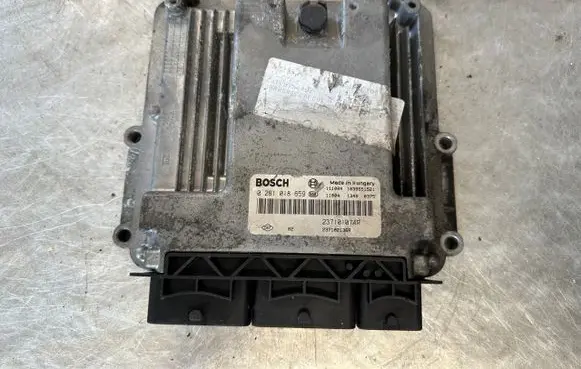 Renault Scenic III - Grand scenic III Engine control unit/module 237101074R