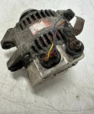Toyota Yaris Generator/alternator 1022112780