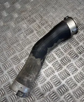 BMW 3 F30 F35 F31 Intercooler hose/pipe 8583389