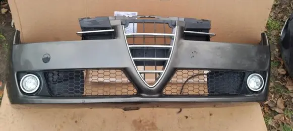 Alfa Romeo 159 Front bumper
