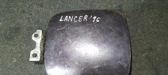 Mitsubishi Lancer Fuel tank cap