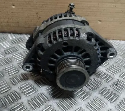 Opel Antara Generator/alternator 135800078 13580078