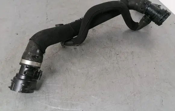 Audi A6 S6 C6 4F Engine coolant pipe/hose 4F0121049H