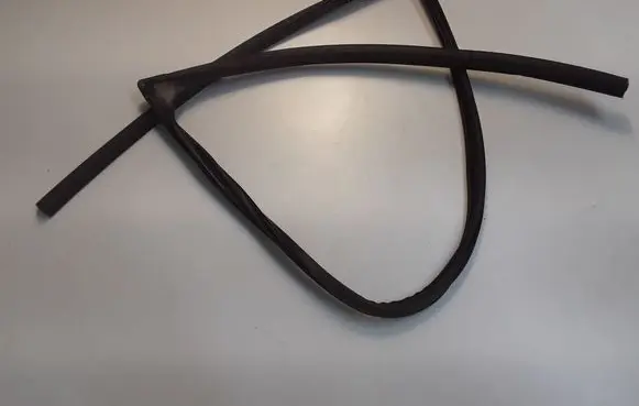 MG MG5 II Front door rubber seal 10243669