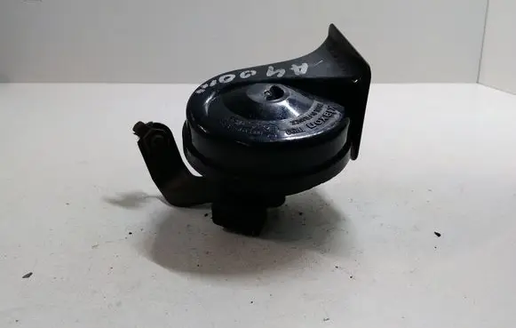 Audi A4 S4 B5 8D Horn signal 8D0951229F