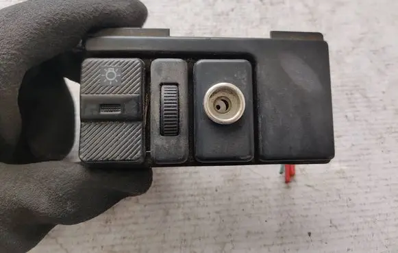 Volkswagen Transporter - Caravelle T4 Headlight level height control switch 701858099
