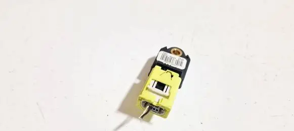 Toyota Avensis T270 Airbag deployment crash/impact sensor 8983105030 89831-05030
