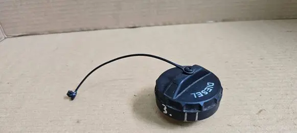 Mazda 6 Fuel tank filler cap GS1H42250A