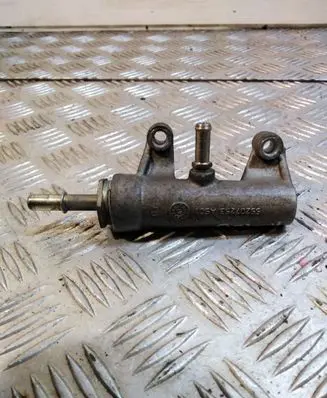 Alfa Romeo 159 Fuel pressure regulator 55207253