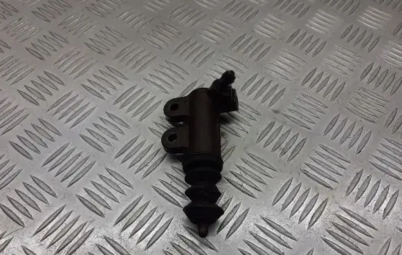 Mitsubishi Lancer Clutch release bearing slave cylinder 
