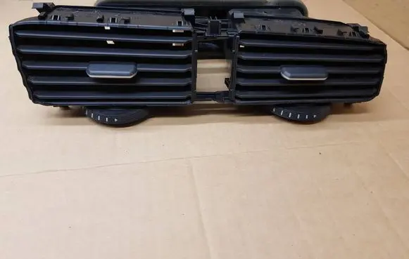 Volkswagen Golf VII Dash center air vent grill 5G1819728AC 5G1815736C