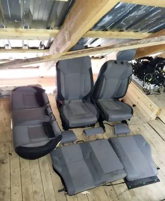 Subaru Outback (BT) Seat set 