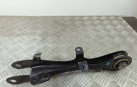 Mazda CX-70/90 Other rear suspension part 20240514D S6204
