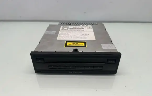 Audi A6 S6 C6 4F CD/DVD changer 4F0035110A