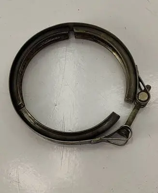 Volkswagen Golf VII Muffler pipe connector clamp 04L131455A
