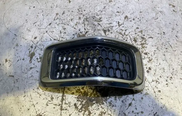 Jeep Cherokee Front grill