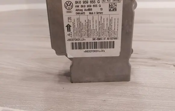 Audi A4 S4 B8 8K Airbag control unit/module 8K0959655G