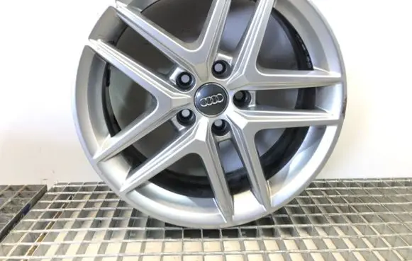 Audi A5 8T 8F R17 alloy rim 8W9601025D