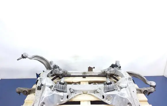 BMW 7 F01 F02 F03 F04 Front subframe