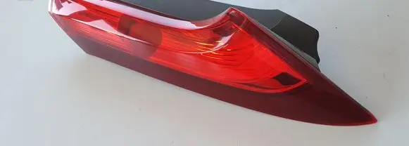Honda CR-V Tailgate rear/tail lights