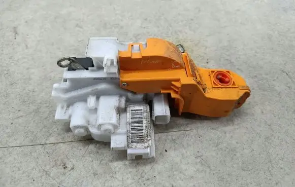 Ford Ka Front door lock 51794339