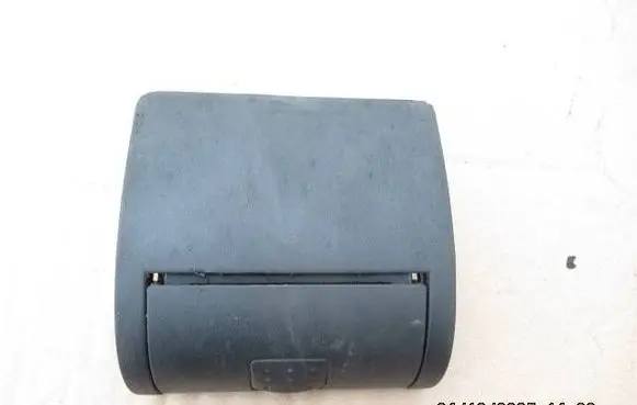 Opel Corsa C Car ashtray 09114445