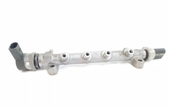 Fuel main line pipe