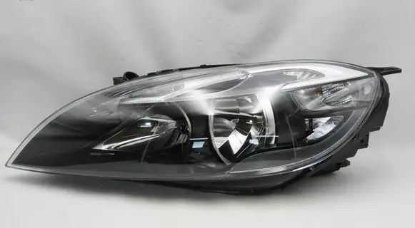 Volvo V40 Headlight/headlamp 31420003