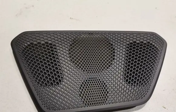 BMW 3 G20 G21 Dash center speaker trim cover 84128001