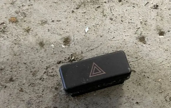 BMW 3 E36 Hazard light switch 61311374220