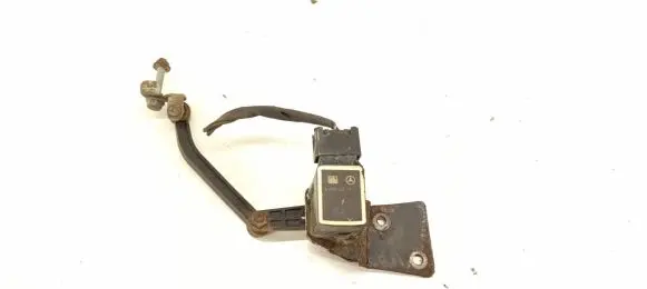 Mercedes-Benz GL X164 Air suspension front height level sensor 0105427717 1643200532