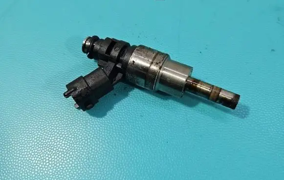 Alfa Romeo GT Fuel injector 0261500013 IMPRK1533897