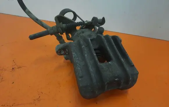 Volkswagen Crafter Rear brake caliper
