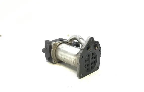 Renault Scenic II - Grand scenic II EGR valve cooler 8200545260 K2564
