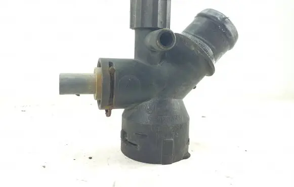 Volkswagen Golf V Engine coolant pipe/hose 1K0122291K