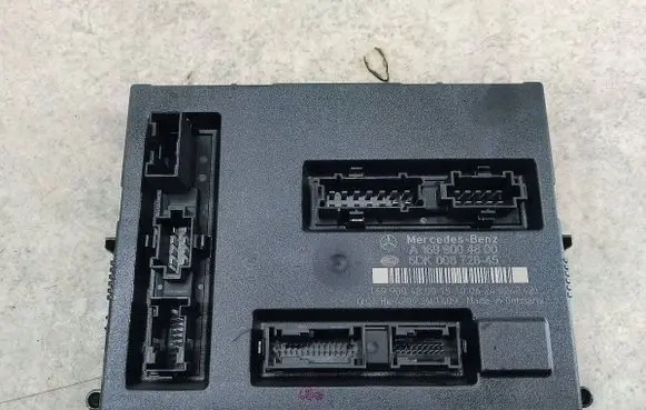 Mercedes-Benz A W169 SAM control unit 