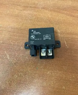 BMW 6 F12 F13 Combustion relay 7661503 1008