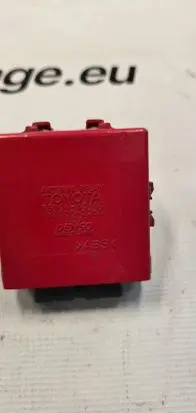 Toyota Land Cruiser (HDJ90) Other control units/modules 8591460110