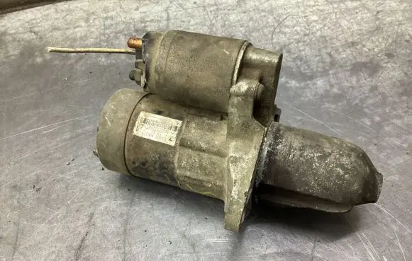 Subaru Outback Starter motor 23300AA381 M000T83981